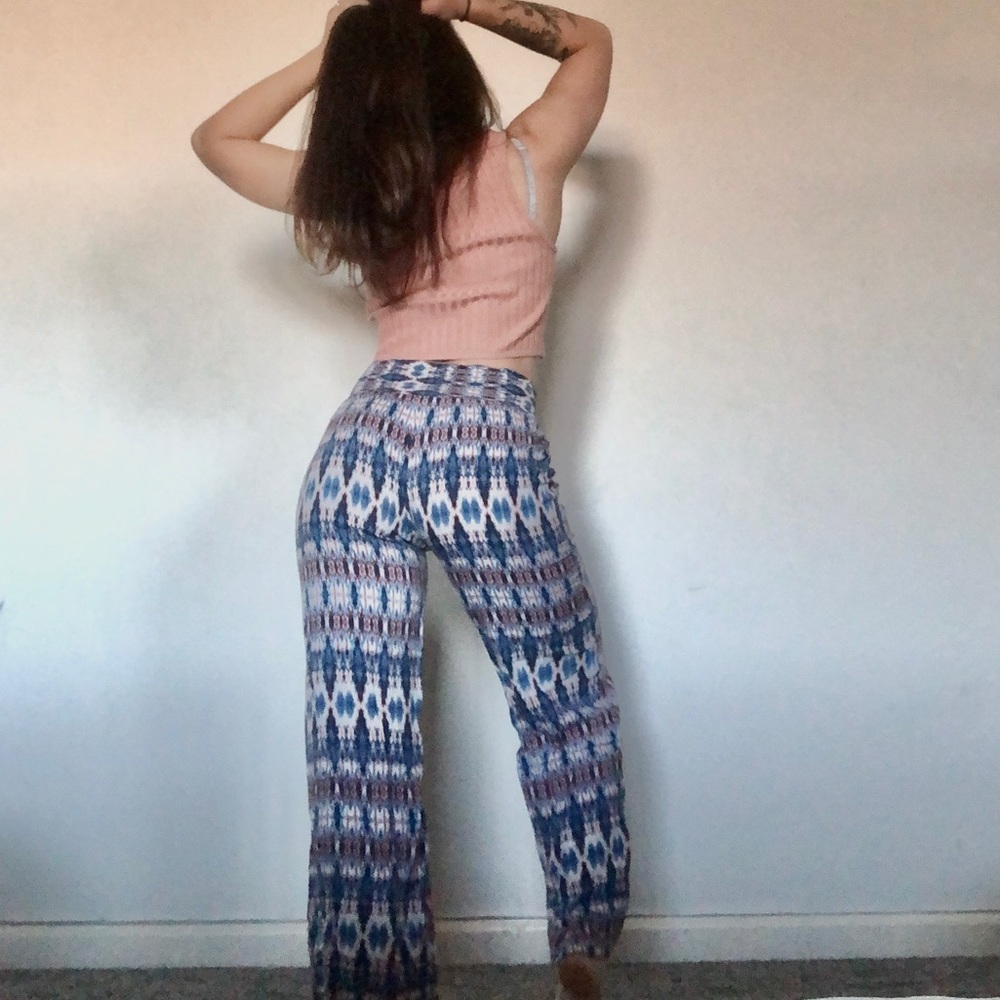 Matching set - Picture 3 of 3